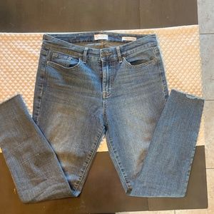 Jessica Simpson High Rise skinny ankle Jean